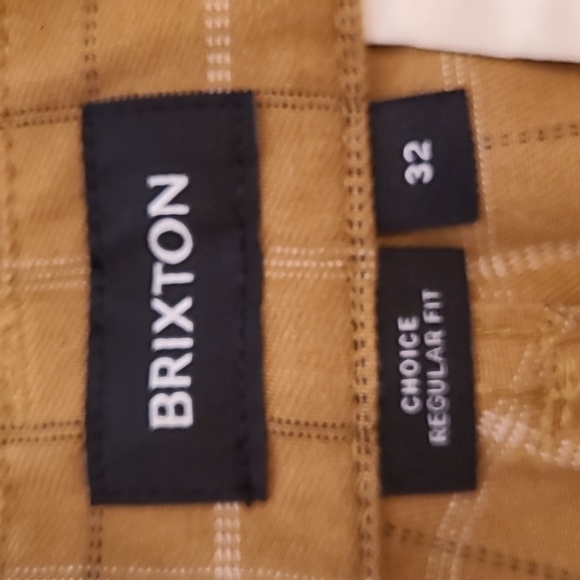 Buxton shorts - Picture 2 of 3